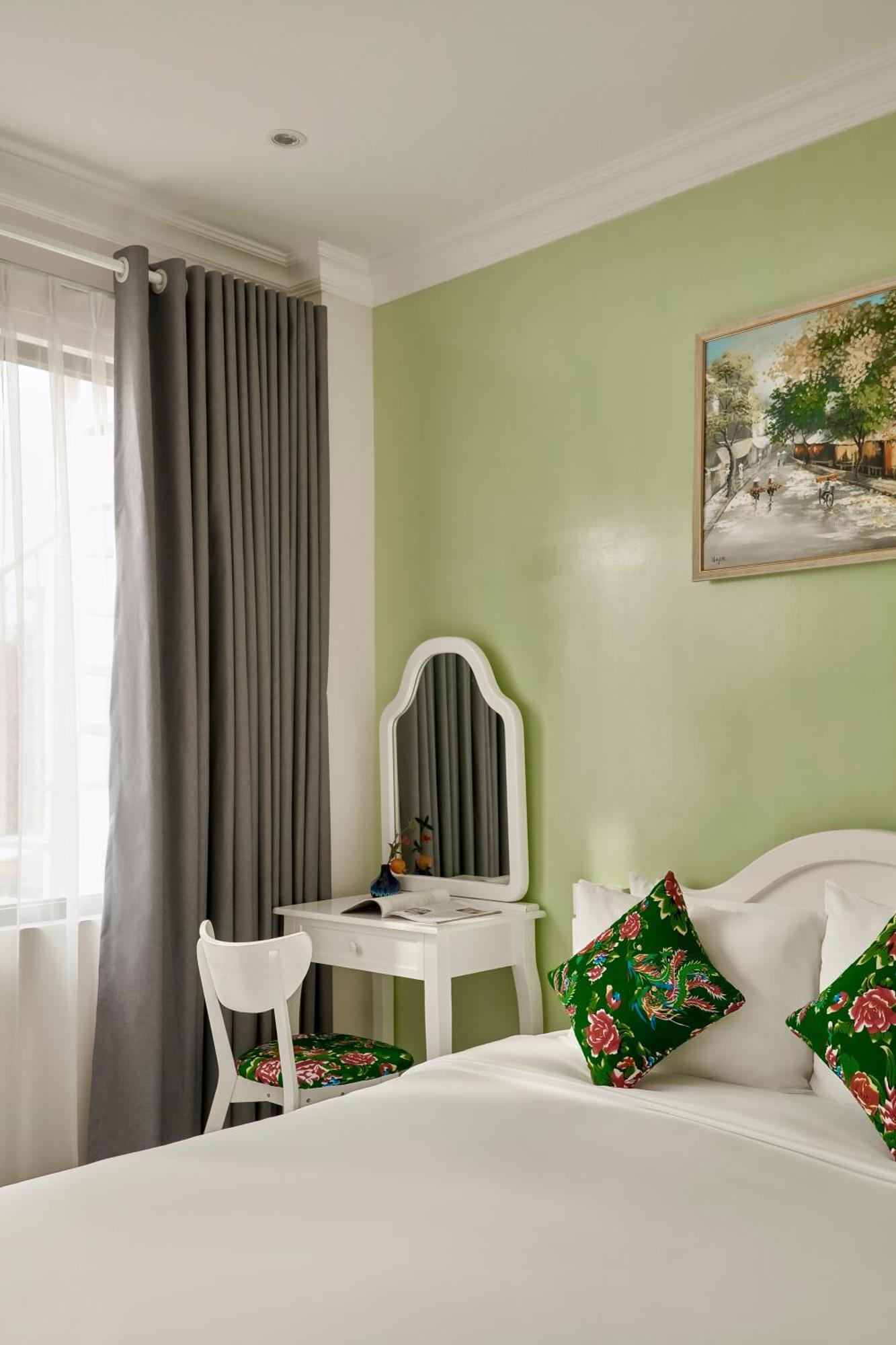 Chez Mimosa Bed & Breakfast